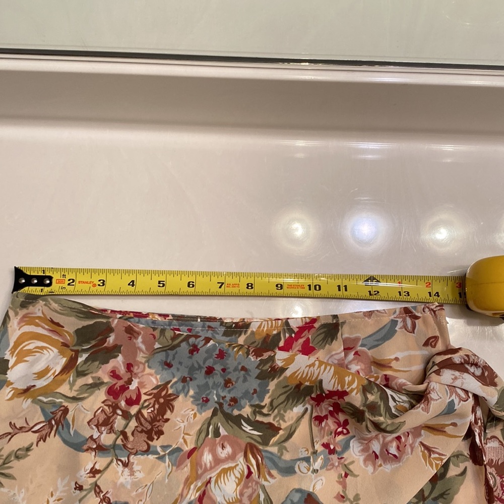The limited floral skirt size 8 - Picture 8 of 9